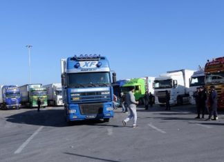 Επίθεση σε εφοριακούς από οδηγό φορτηγού στο Ρέθυμνο: Ρήξη τυμπάνου έπαθε η ελεγκτής
