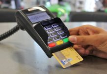 Εφορία: Ποιες δαπάνες πρέπει να κάνουμε με πλαστικό χρήμα για να μην πληρώσουμε επιπλέον φόρο